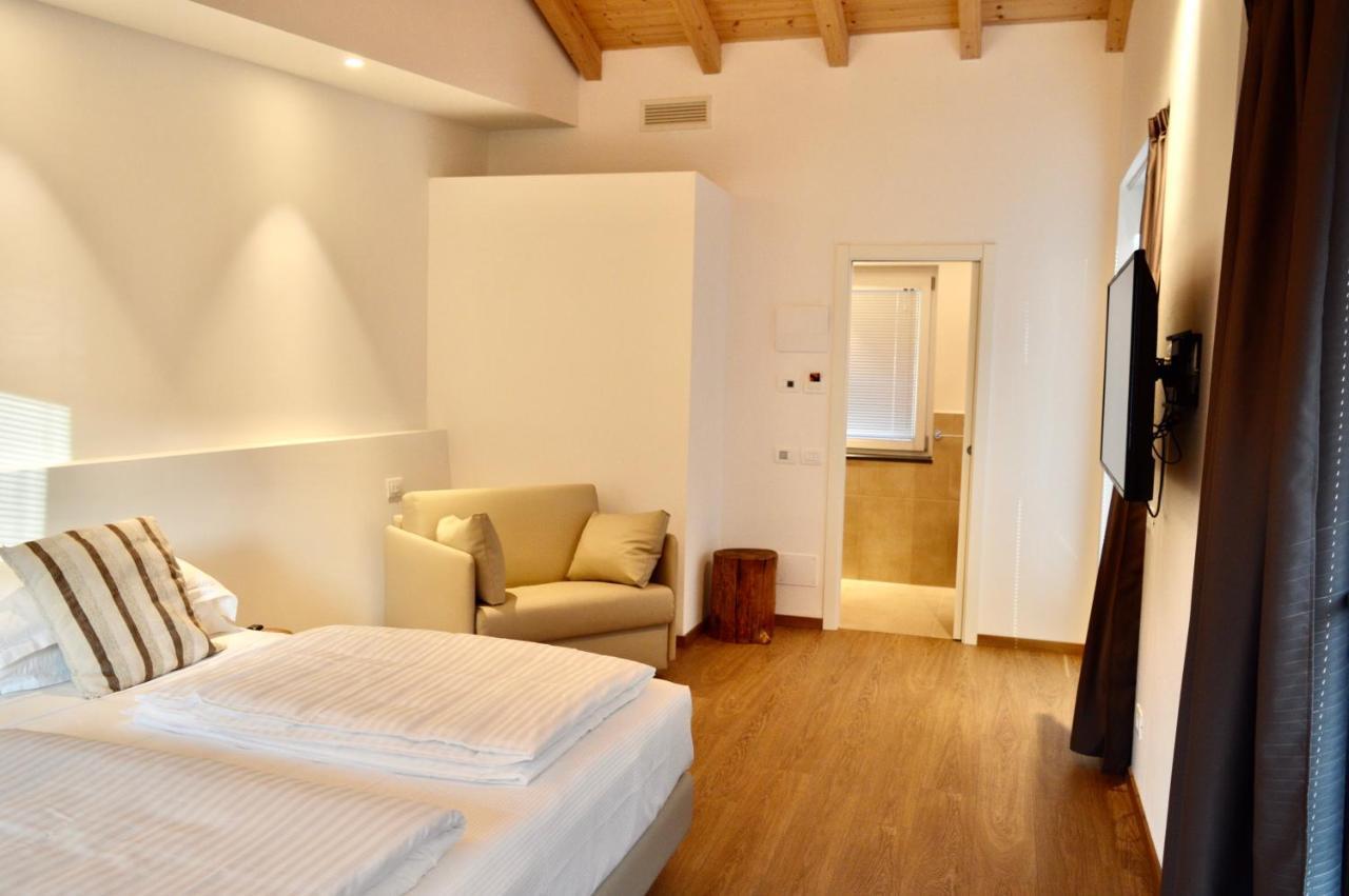 Agriturismo Terre Di Ginepro Боргетто-ді-Вара Екстер'єр фото