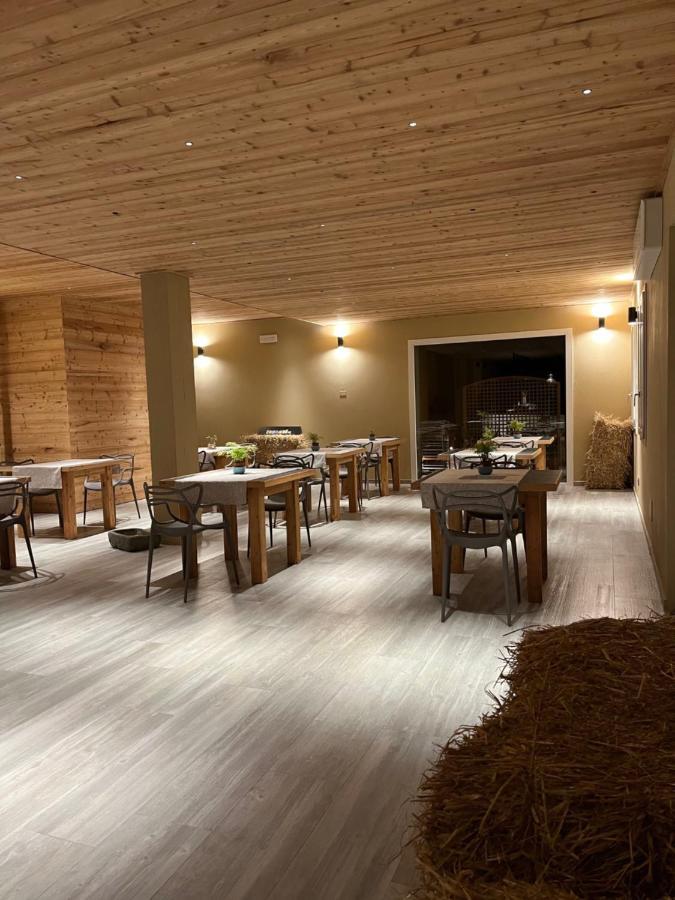 Agriturismo Terre Di Ginepro Боргетто-ді-Вара Екстер'єр фото
