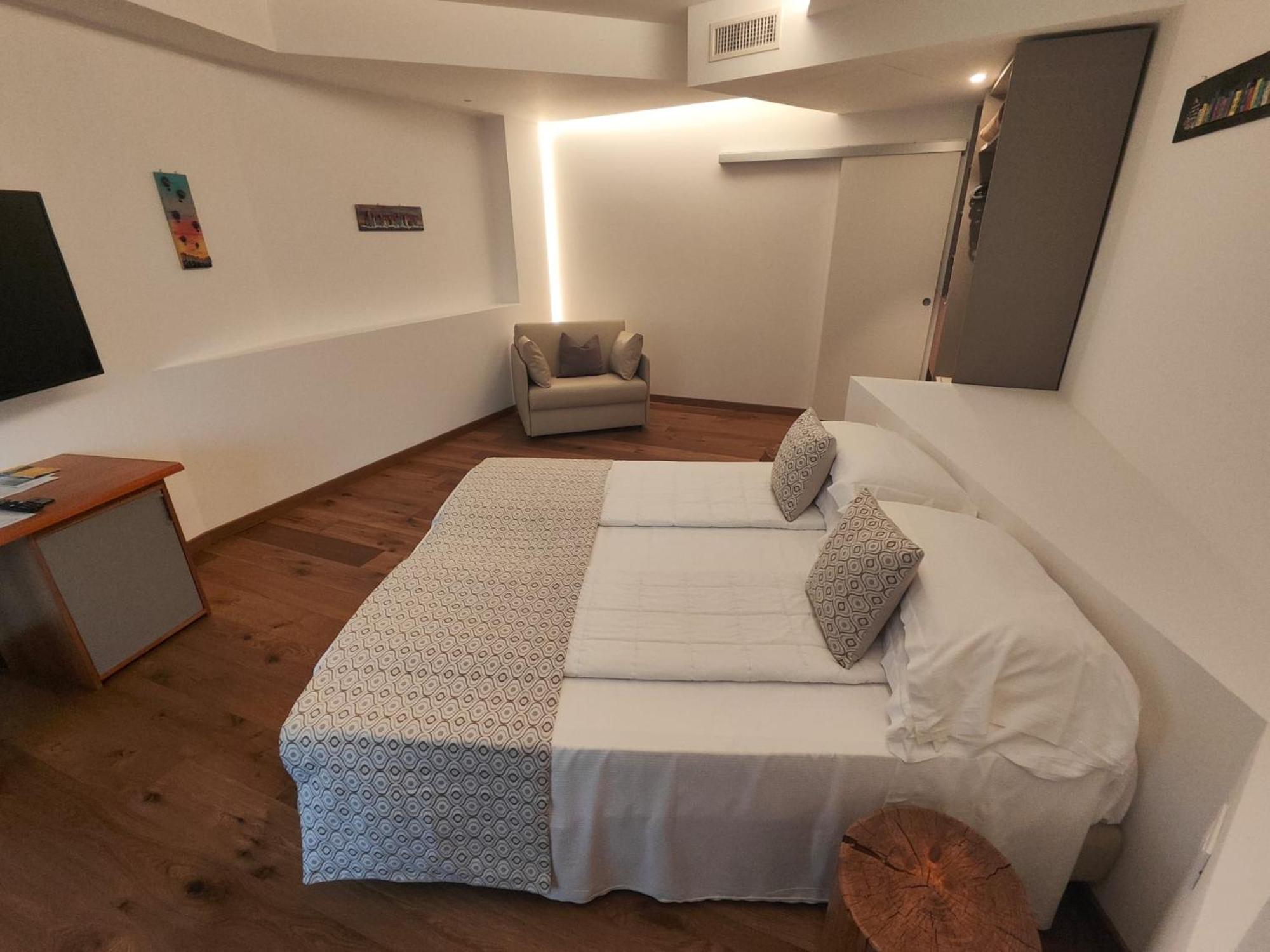 Agriturismo Terre Di Ginepro Боргетто-ді-Вара Екстер'єр фото