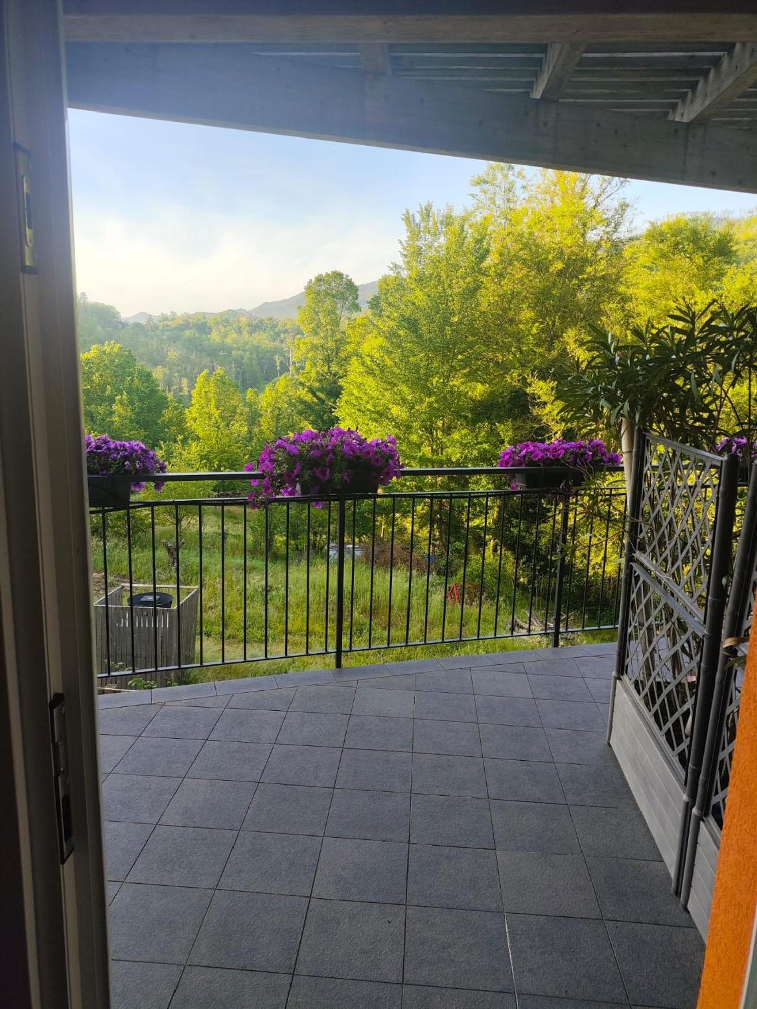 Agriturismo Terre Di Ginepro Боргетто-ді-Вара Екстер'єр фото